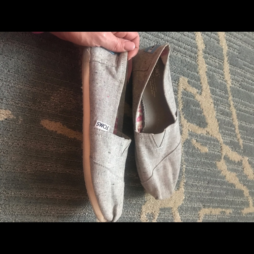 TOMS WOMENS CANVAS grey size 9